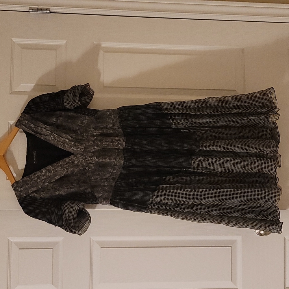 Burberry 100% silk dress
